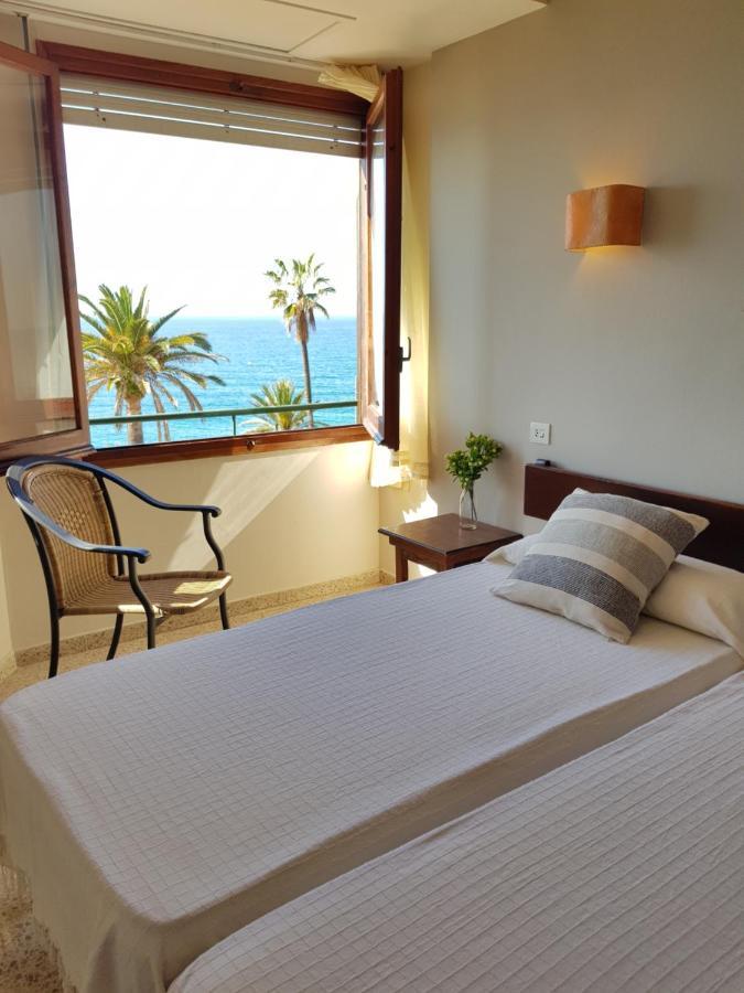 Hotel Maeva ,1 Star B&B Lloret de Mar Ngoại thất bức ảnh