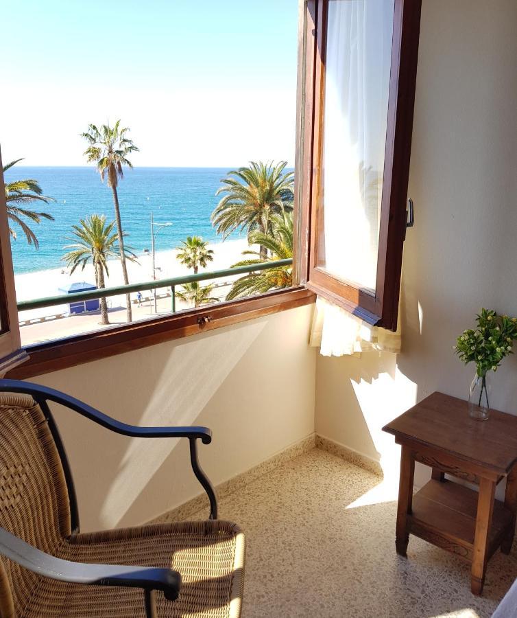 Hotel Maeva ,1 Star B&B Lloret de Mar Ngoại thất bức ảnh